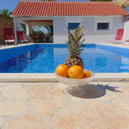 Holiday Home Donji Lepuri Lisicici Ngoại thất bức ảnh